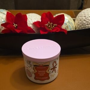 Bath & Body Works Twisted Peppermint Candle with Pink Lid